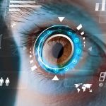 Investigadoras U. de Chile advierten sobre los riesgos del escaneo de iris por criptomonedas en nuestro país